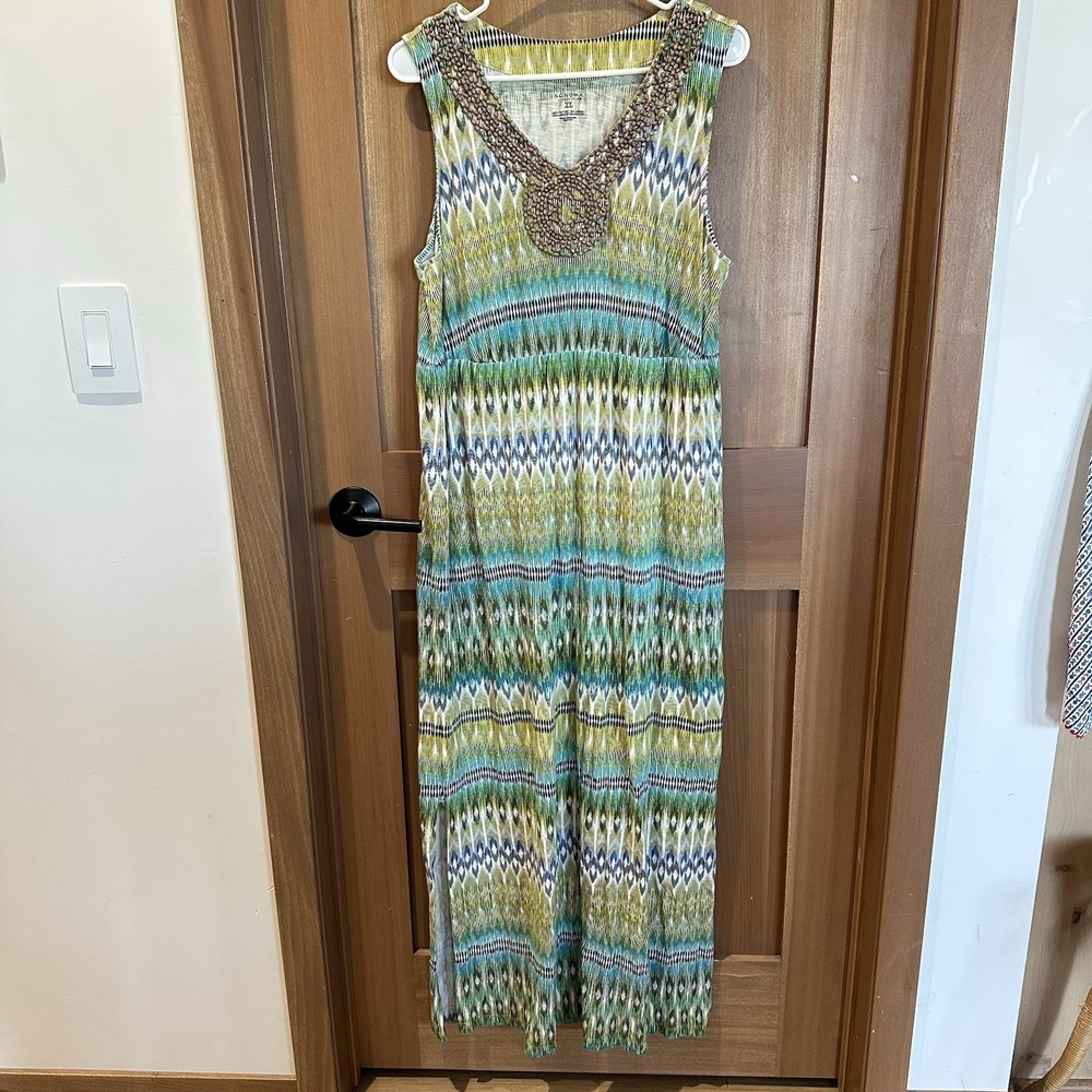 Sonoma Womens  Maxi Dress XL Boho Sleeveless V Neck Wood Bead Neck Stretch Green
